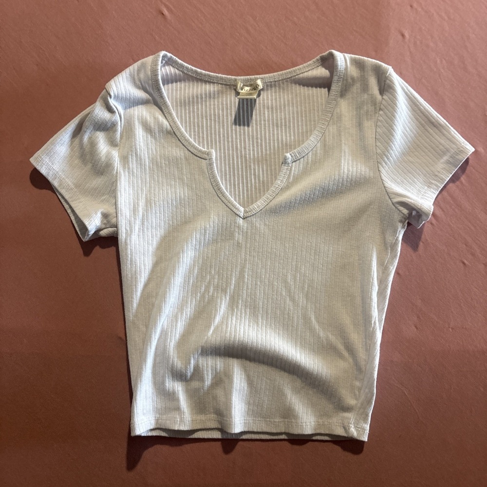 Bozzolo Womens White Ribbed Crop Top Cap Sleeve V Neck Slim Fit Small RT70256